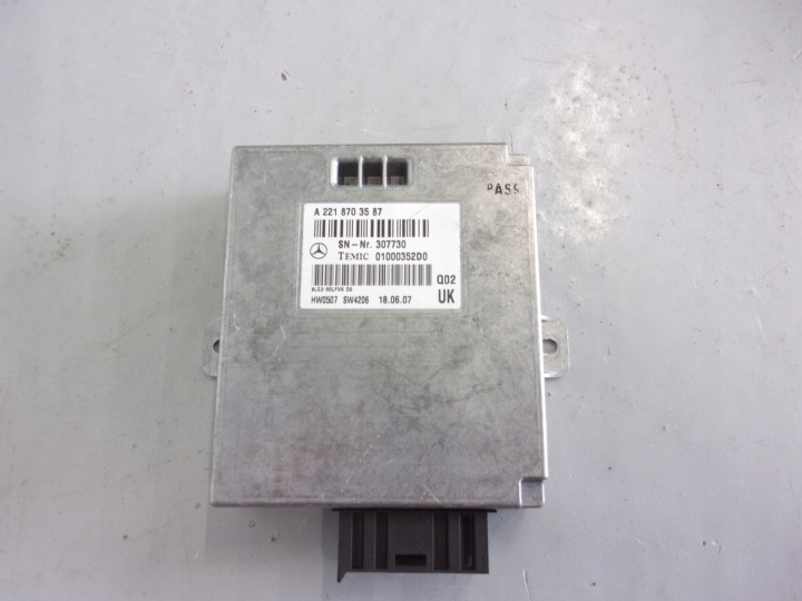 MERCEDES CL 500 CL 216 module control unit A2218703587