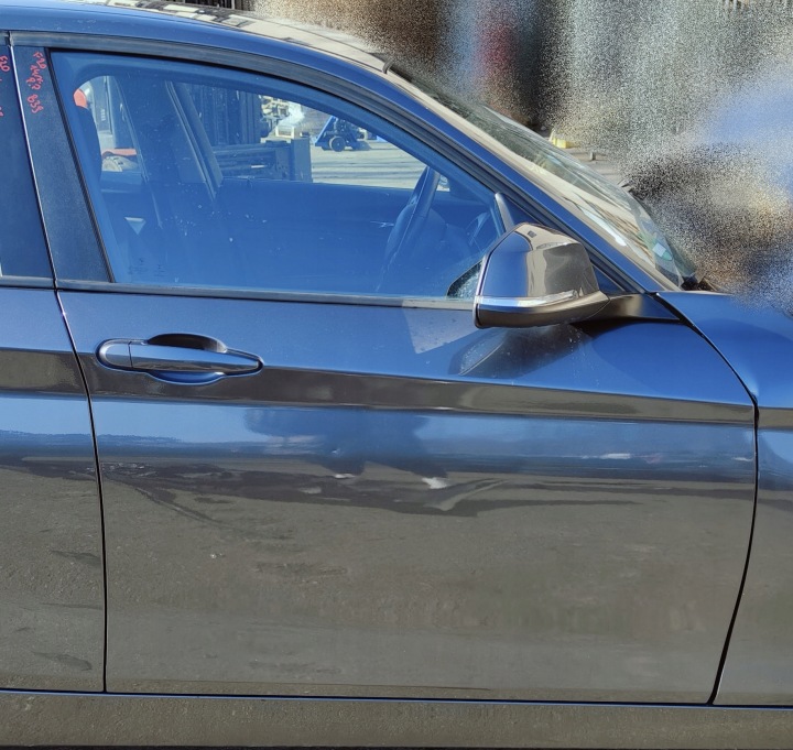 BMW F20 14R HB Portière Droite Avant B39