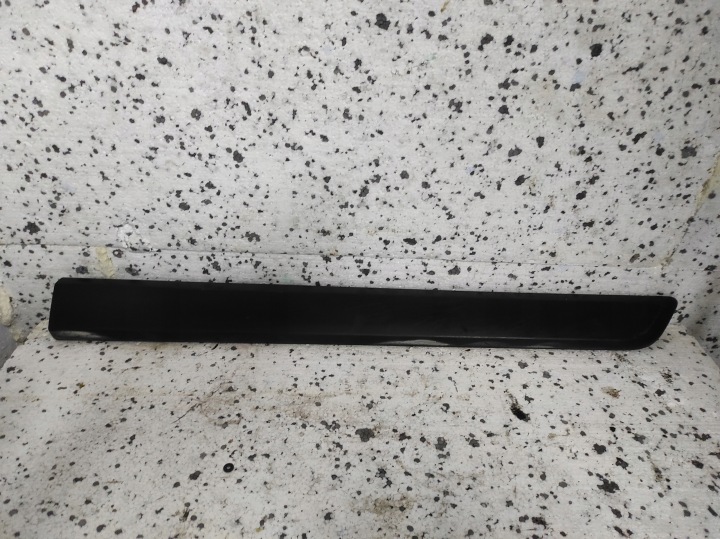 moulding for front left door PEUGEOT 1308832070