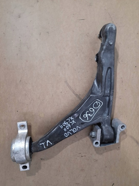 Volvo XC 60 II XC 90 arm front left (Q636)