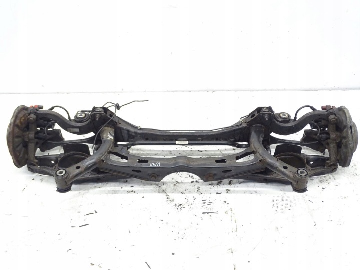 Achsträger träger heck Querlenker Achsschenkel Radnabe Radlager VW PASSAT B8 3Q0505107B Sedan