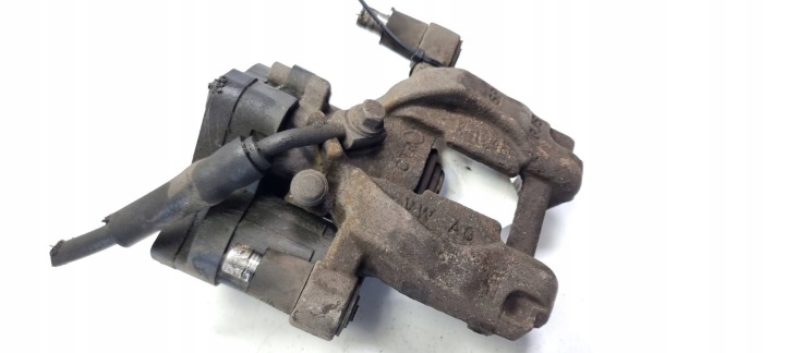 strmeň Brzdový zadok pravý 3Q0615406M VOLKSWAGEN PASSAT B8