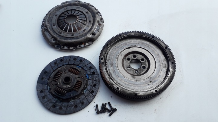 1,6TDI Kupplung Druckplatte VW GOLF VII 7 AUDI A3 LEON SUPERB