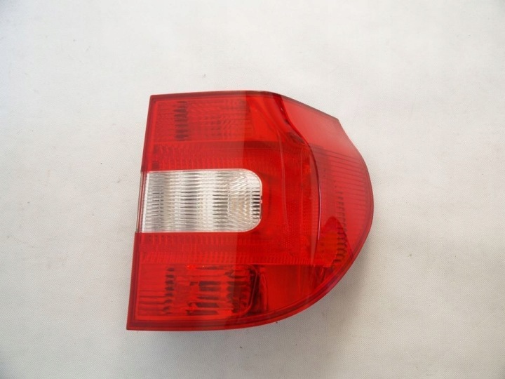 Skoda Yeti Licht rechts hinten rechts heck 10-12r 5L0945112