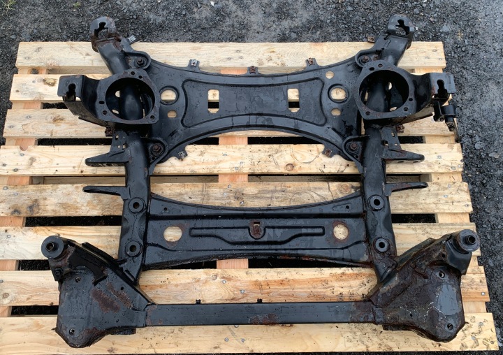 BMW X3 F25 X4 F26 XDRIVE subframe sider axle beam LAWA front 6787915