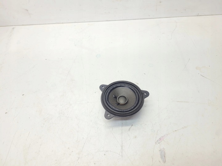 Lautsprecher KOKPITU Armaturenbrett AUDI Q4 E-TRON 11A035415A