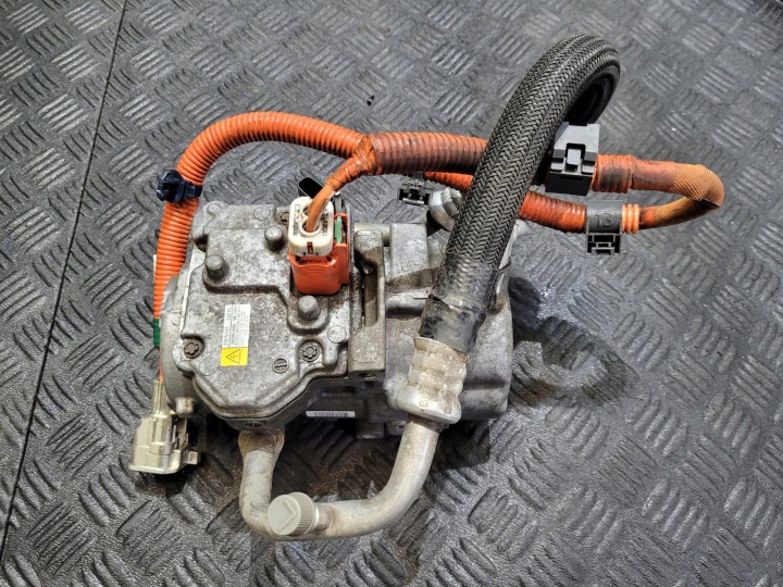 Klimakompressor klimaanlage 042200-0463 LEXUS IS III 300 H 2.5 HYBRID