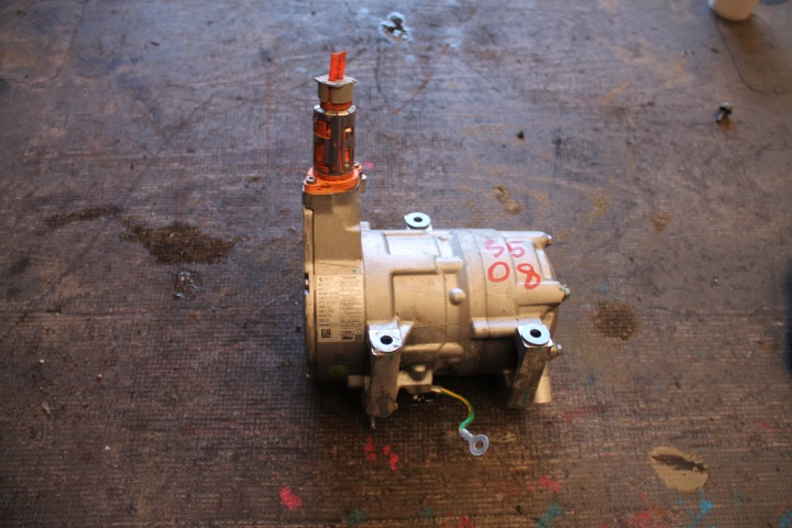 3508. compressor of the air conditioning PEUGEOT 9852108480