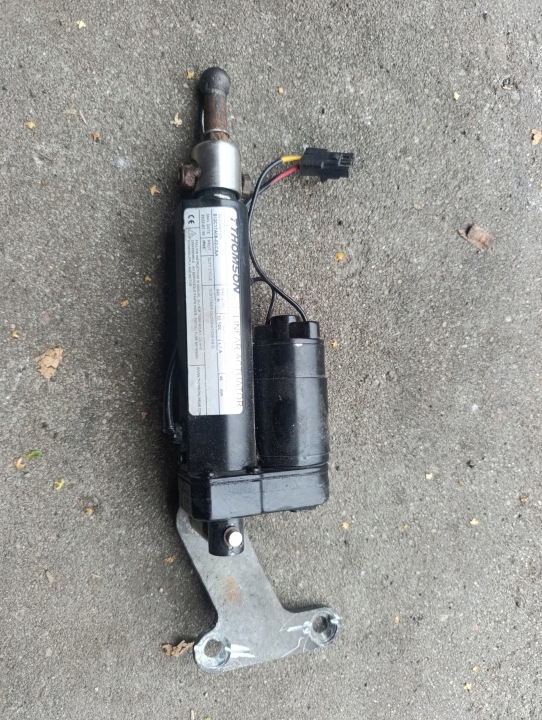 PISTONI PORTELLONE Thomson linear actuator