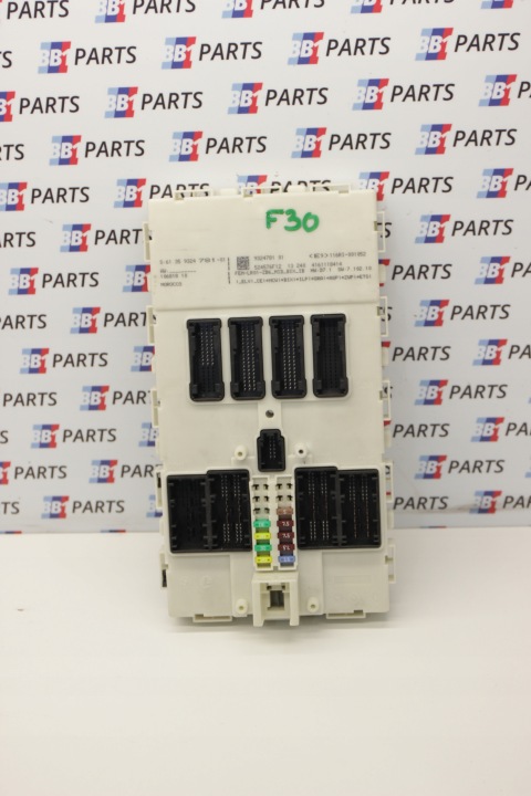 BMW F30 F31 F32 F36 Module Unité de contrôle FEM 9324781