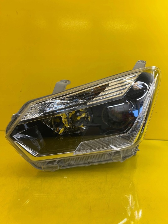 Licht links Isuzu D Max 2 II Lift Zwykla + Led 15-20 LH 100-18544