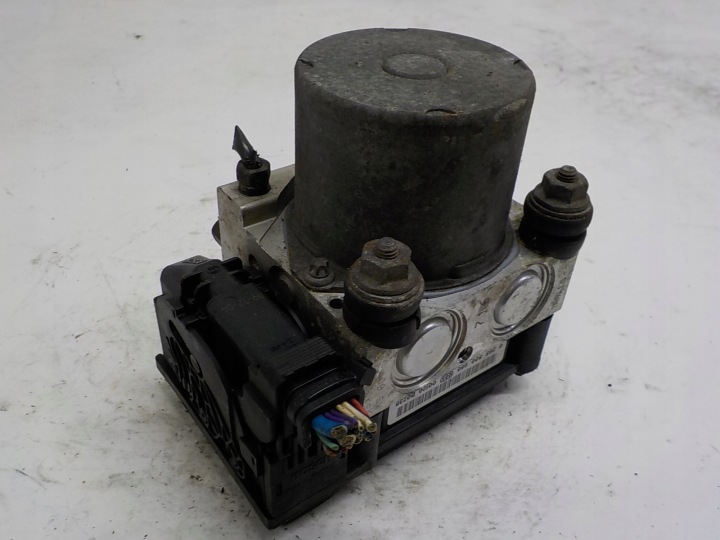 TOYOTA AURIS e Pompa ABS 0265232644 44510-02280 0265800986