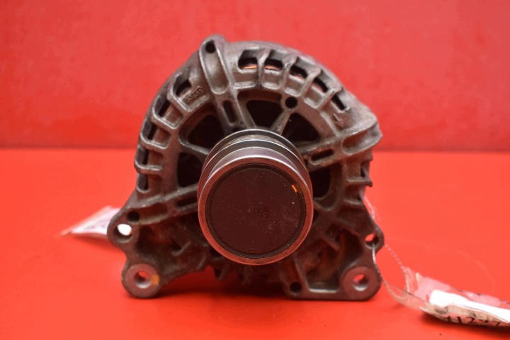 Alternateur 04E903021N SKODA OCTAVIA 3 III 1.4 TSI 150 KM 13-17