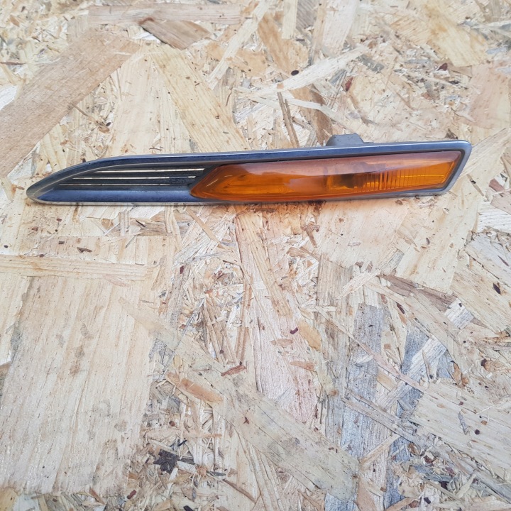 FORD MONDEO MK4 07-14 indicatore direzione parafango Destra