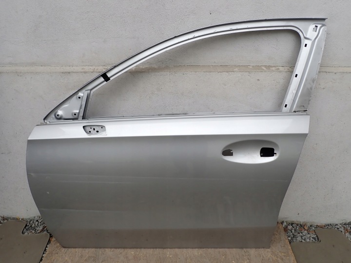 PORTIÈRE GAUCHE AVANT AVANT MERCEDES A KLASA 177 18