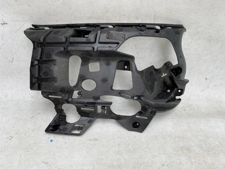 VOLVO S60 II LIFT 13- Support montage pare-chocs Gauche Avant 31323840
