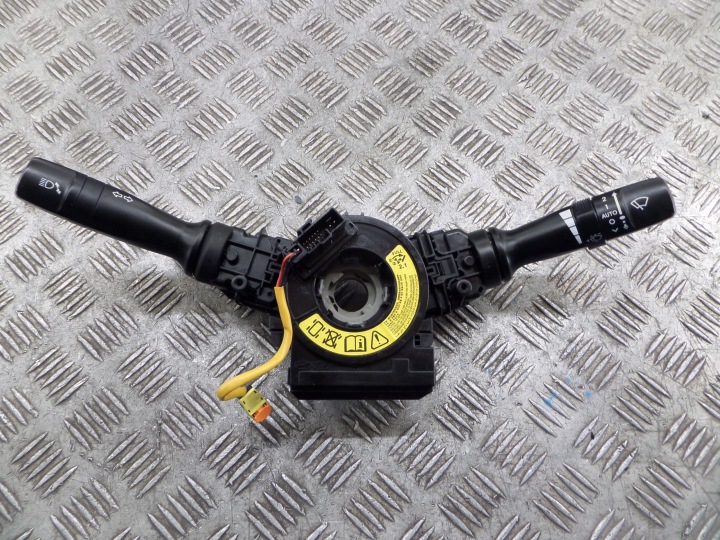 steering wheel levers and controls HYUNDAI I40 OE 93420-2Y610, 93410-3Z200