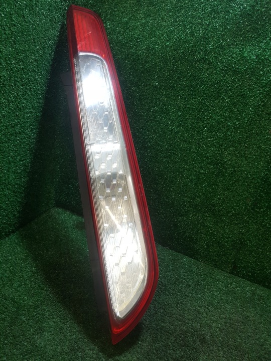 light right rear LIFT FORD FOCUS MK2 8M51-13404A