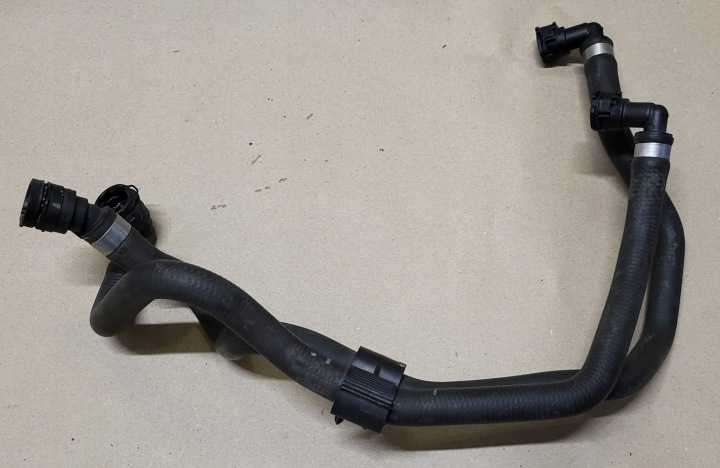 of the hose water RURKI of gas CHLODZACEGO VOLVO XC60 II 2.0D MILD HYBRID OE EU