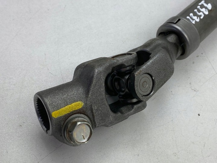 2023 Toyota Prius xw60 Universal drive shaft / Crossword 5