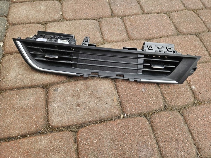 griglia del cruscotto BOCCHETTE nadmuchu Renault ZOE 681044010R