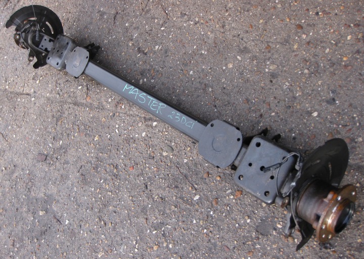 RENAULT MASTER III LIFT IV 23R träger achse Achsträgers heck