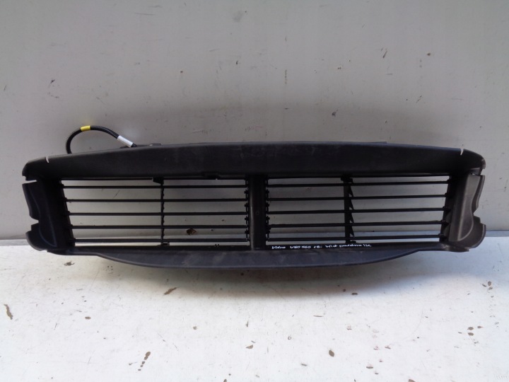 intake air steering wheel, blinds air line VOLVO V60 S60 III 18