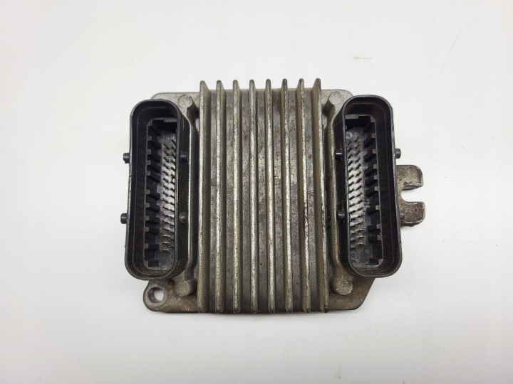 Computer Bedienteil DES MOTORS Opel VECTRA B 1.6 16V 16256979 CSFH