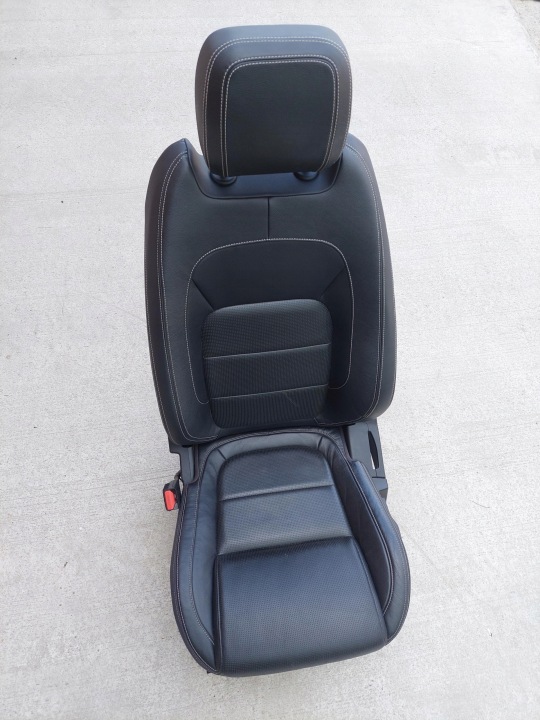 Sitz vorne vorne links + AIRBAG BIALA NIC JAGUAR XF II X260 Sedan R-SPORT