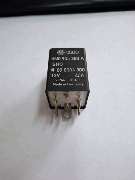 relej 410 6N0906383A 1.0 1.4 LUPO AROZA pumpe