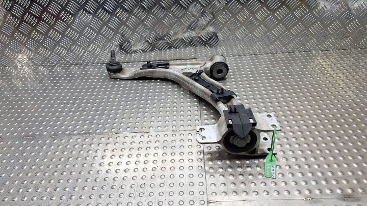 Petit bras Gauche Avant A2463330300 MERCEDES W246 W176 W117