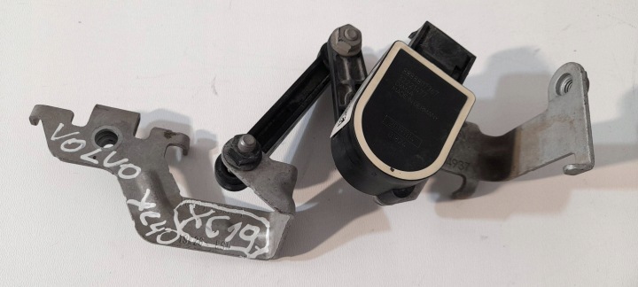 Volvo XC40 sensor poziomowania of the lights osi przedniej 8888807367 (XC19)