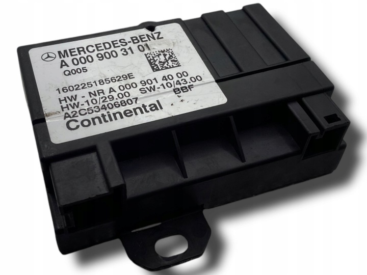 MERCEDES W176 control unit POMPY of the fuel 0009003101 $J