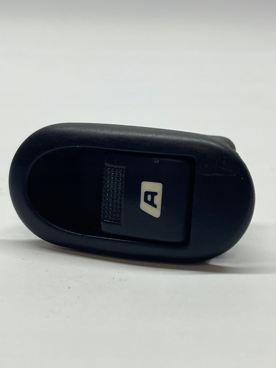 CITROEN C3 and window control switch 96401469XT
