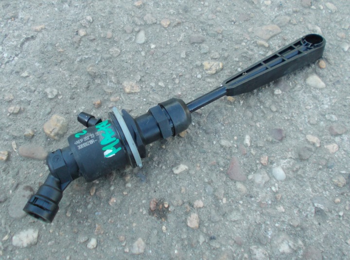 RENAULT MASTER III LIFT pumpe nehmerzylinder pumpe der kupplung 306106218R