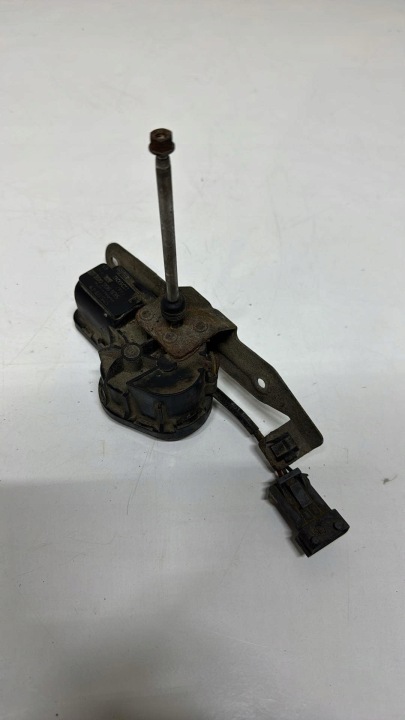 Bosch 0 390 206 935 motor stieracov SAAB