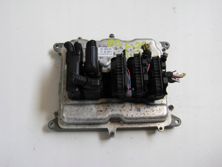 Bedienteil Computer DES MOTORS BMW 1 F20 1,6i 8603352