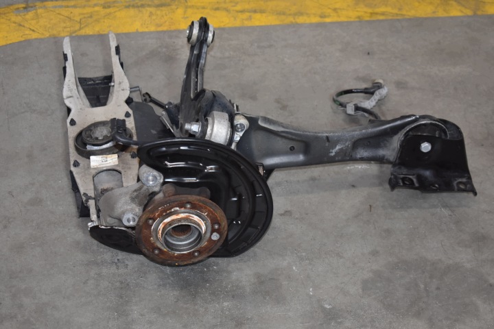 IDEALNE Achsträger heck hinten rechts MERCEDES CLA W118 A35 1