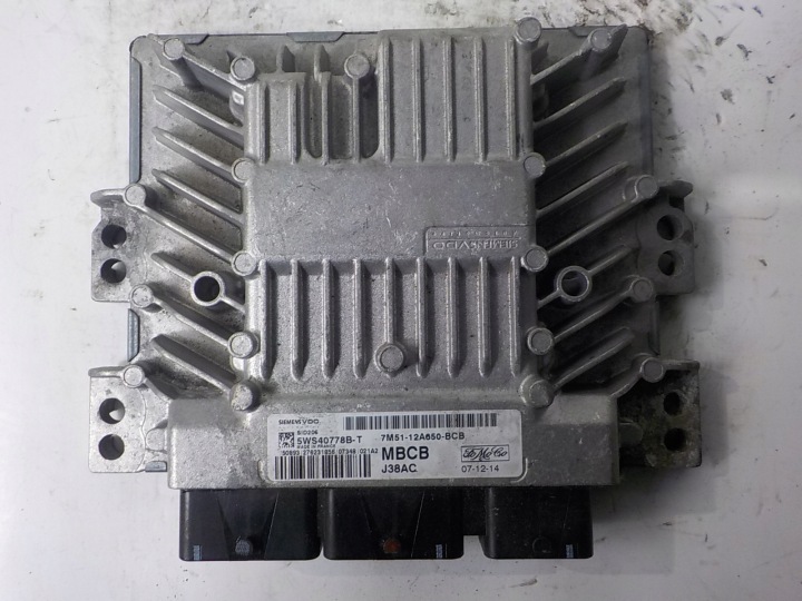 FORD Ordinateur Unité de contrôle 7M51-12A650-BCB 5WS40778B-T MBCB