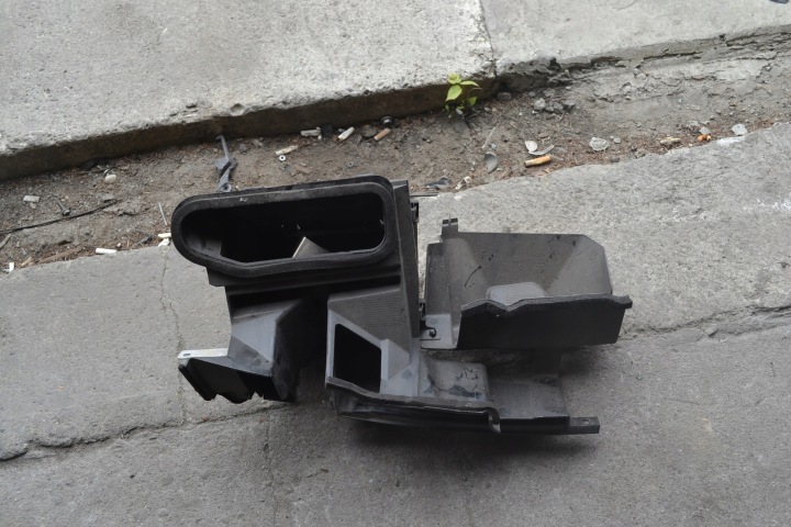 drain wlotu air cabs Peugeot iON ELECTRIC EU