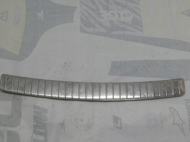 MERCEDES ML W164 modanatura PORTELLONE COFANO POSTERIORE posteriore CHROM A1648850065