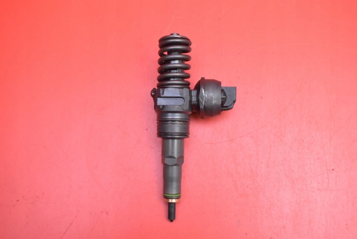 nozzle nozzle 038130073AH 0414720036 VW SHARAN 1 and 1.9 TDI 90 KM 00-03