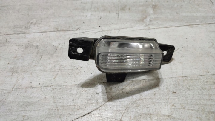 Feux phare Panneau rejestracyjnej VW Tiguan Lift 5N0