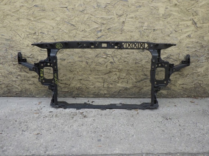 HYUNDAI I30 III 3 N LINE PERFORMANCE LIFT 20- 64101-S0200 Schlossträger
