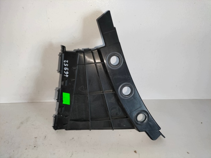 Supporto staffa Paraurti Anteriore Destra Presa condotto aria SKODA SCALA 19