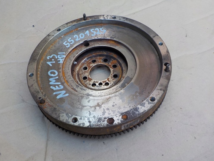 Reifen Rad schwungscheibe schwungrad citroen nemo 1,3 hdi 55201525