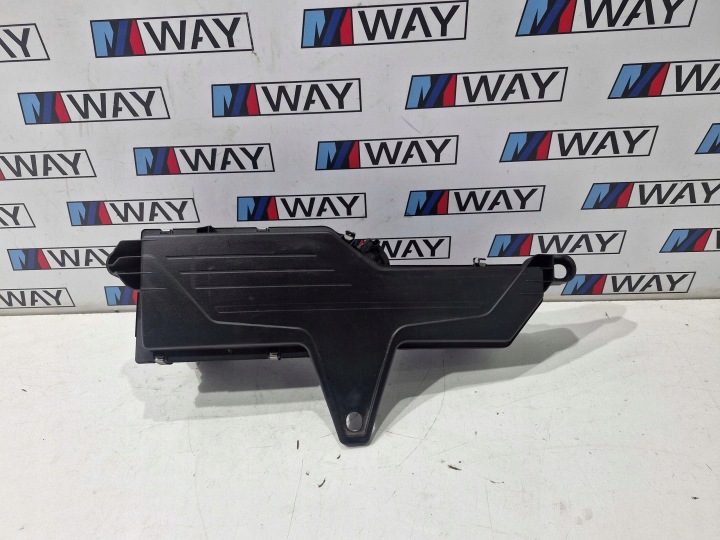 8511655 BMW F20 F21 F30 F36 cover of a filter, air