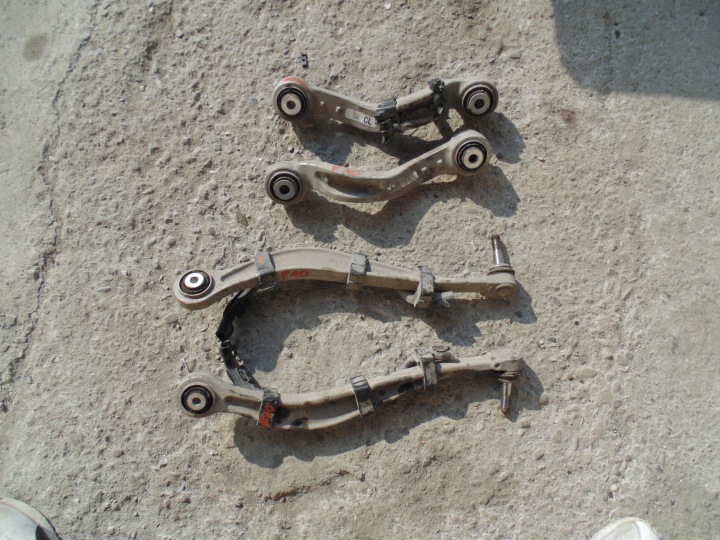 PETIT BRAS DROITE GAUCHE BMW 5 F10 F11 17R.