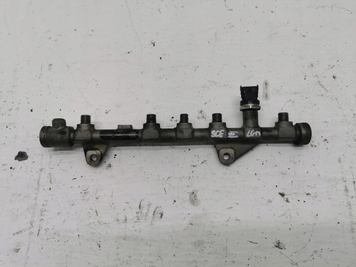 Kraftstoffverteiler Einspritzleiste RENAULT SCENIC III 8200750048 1.9