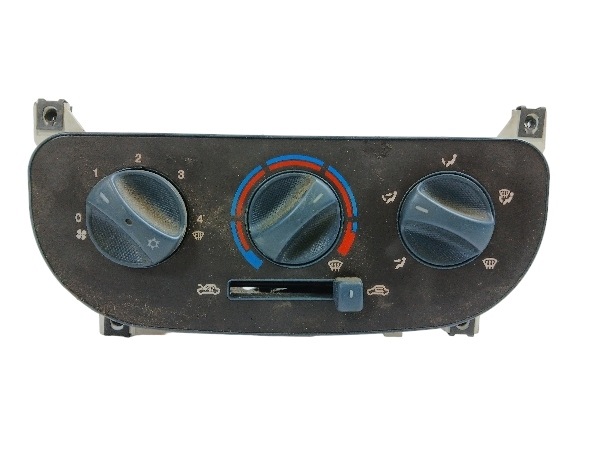 FIAT DOBLO et LIFT PANEL KLIMATYZAJCI alimentation d'air